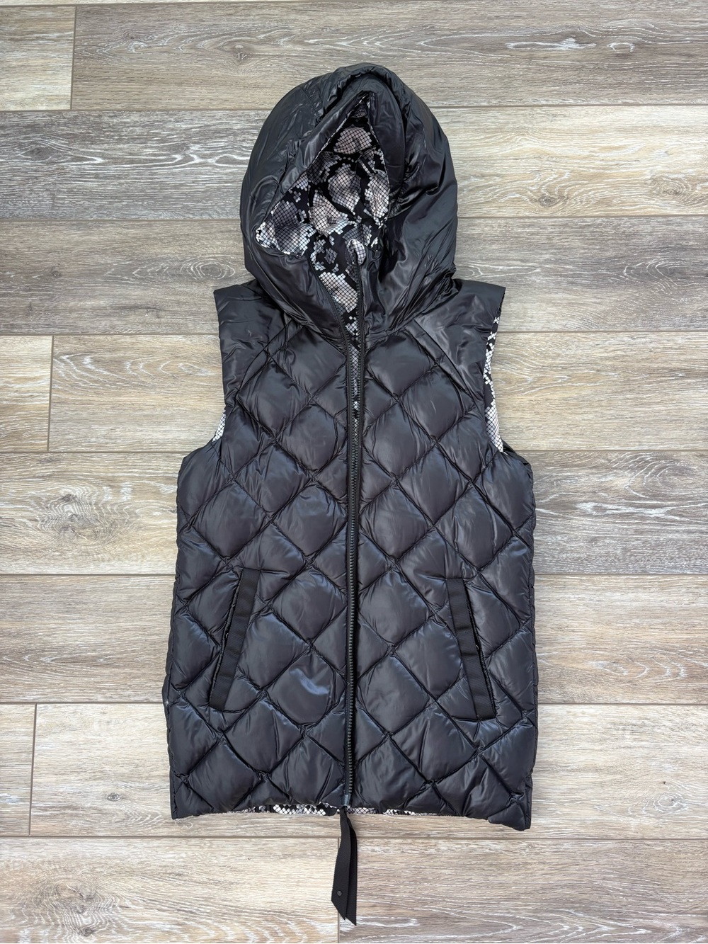 Lululemon Quilted Hooded Puffer Vest Size 6
